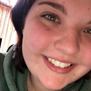 Meet your Posher, Cassie